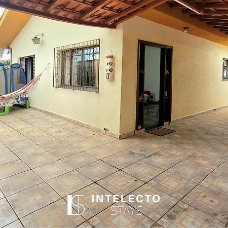 Casa Amarela - 04 Quartos, Pula-Pula E Vista Top! โปโซส เด คาลดัส ภายนอก รูปภาพ