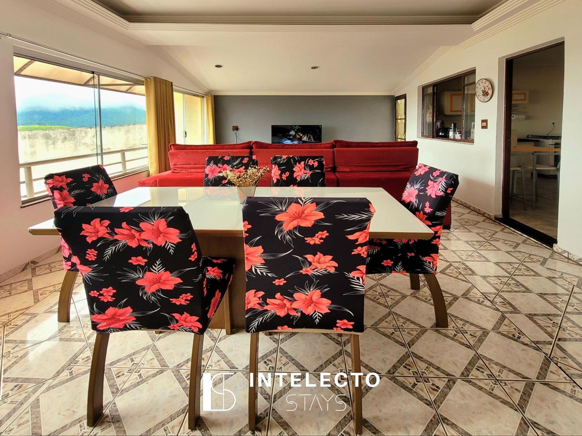 Casa Amarela - 04 Quartos, Pula-Pula E Vista Top! โปโซส เด คาลดัส ภายนอก รูปภาพ