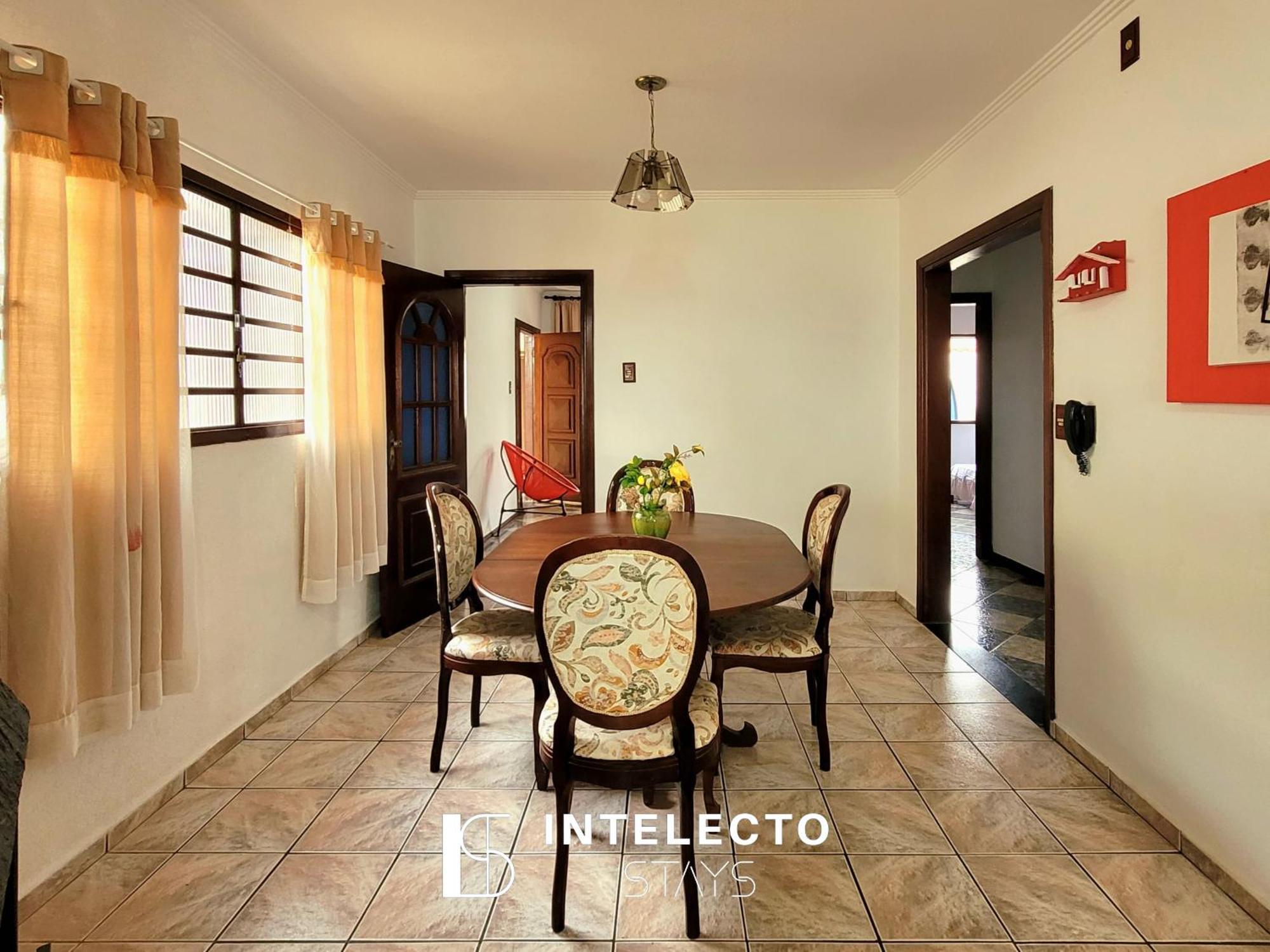 Casa Amarela - 04 Quartos, Pula-Pula E Vista Top! โปโซส เด คาลดัส ภายนอก รูปภาพ
