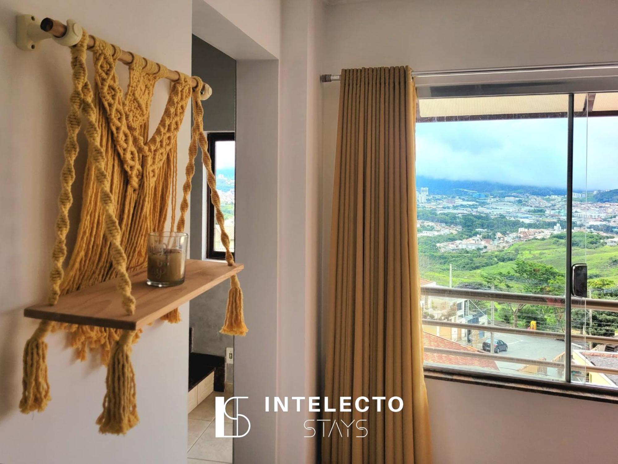 Casa Amarela - 04 Quartos, Pula-Pula E Vista Top! โปโซส เด คาลดัส ภายนอก รูปภาพ