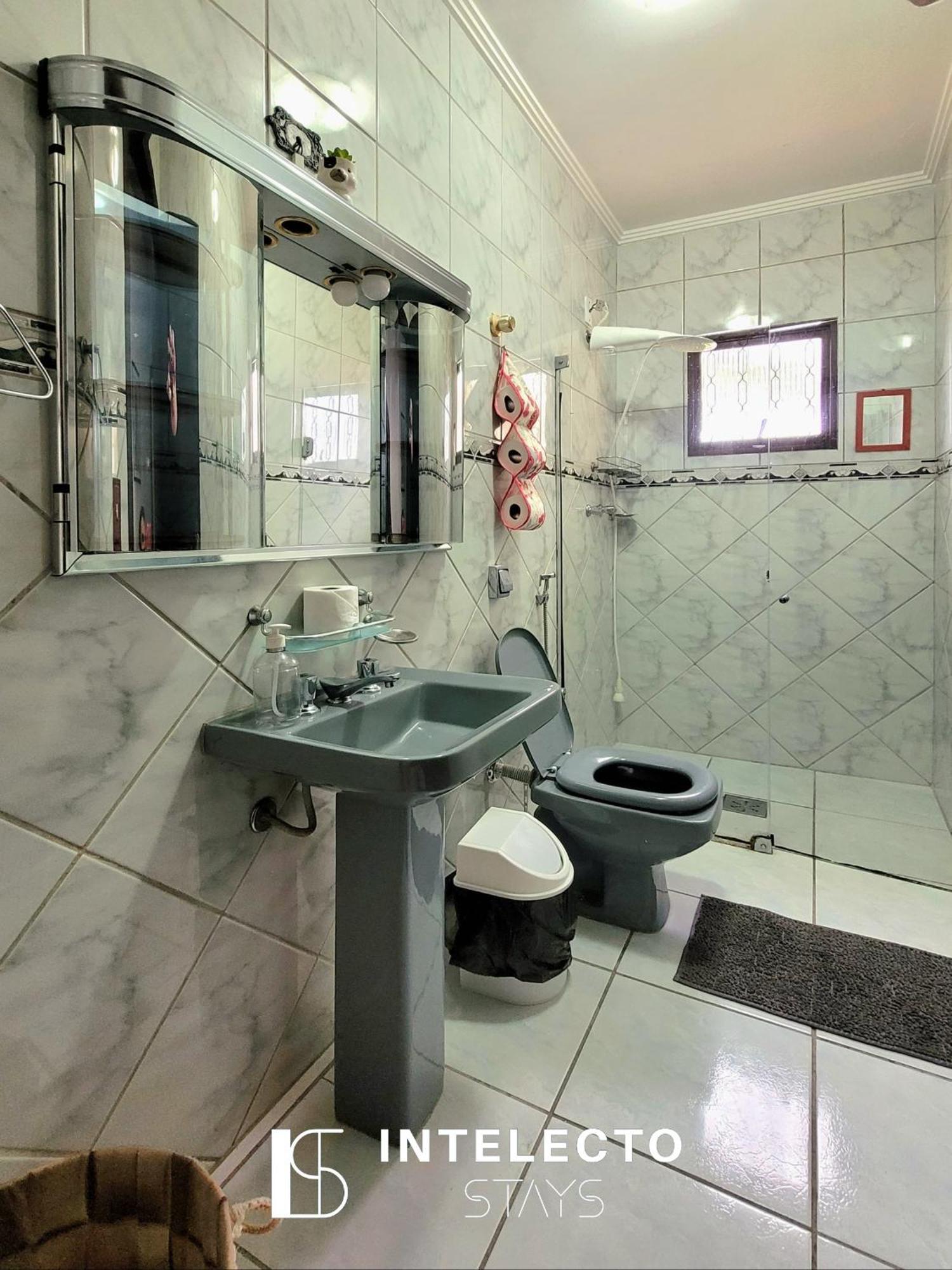 Casa Amarela - 04 Quartos, Pula-Pula E Vista Top! โปโซส เด คาลดัส ภายนอก รูปภาพ