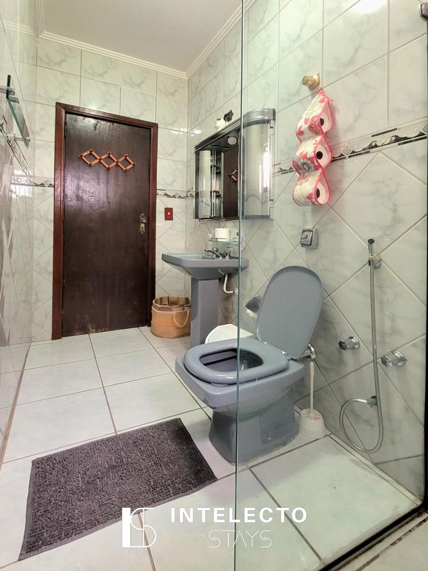 Casa Amarela - 04 Quartos, Pula-Pula E Vista Top! โปโซส เด คาลดัส ภายนอก รูปภาพ