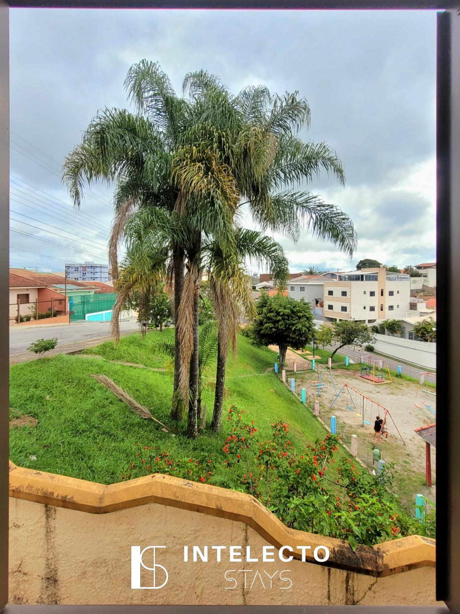 Casa Amarela - 04 Quartos, Pula-Pula E Vista Top! โปโซส เด คาลดัส ภายนอก รูปภาพ
